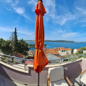 Apartmani Ferdi Trogir
